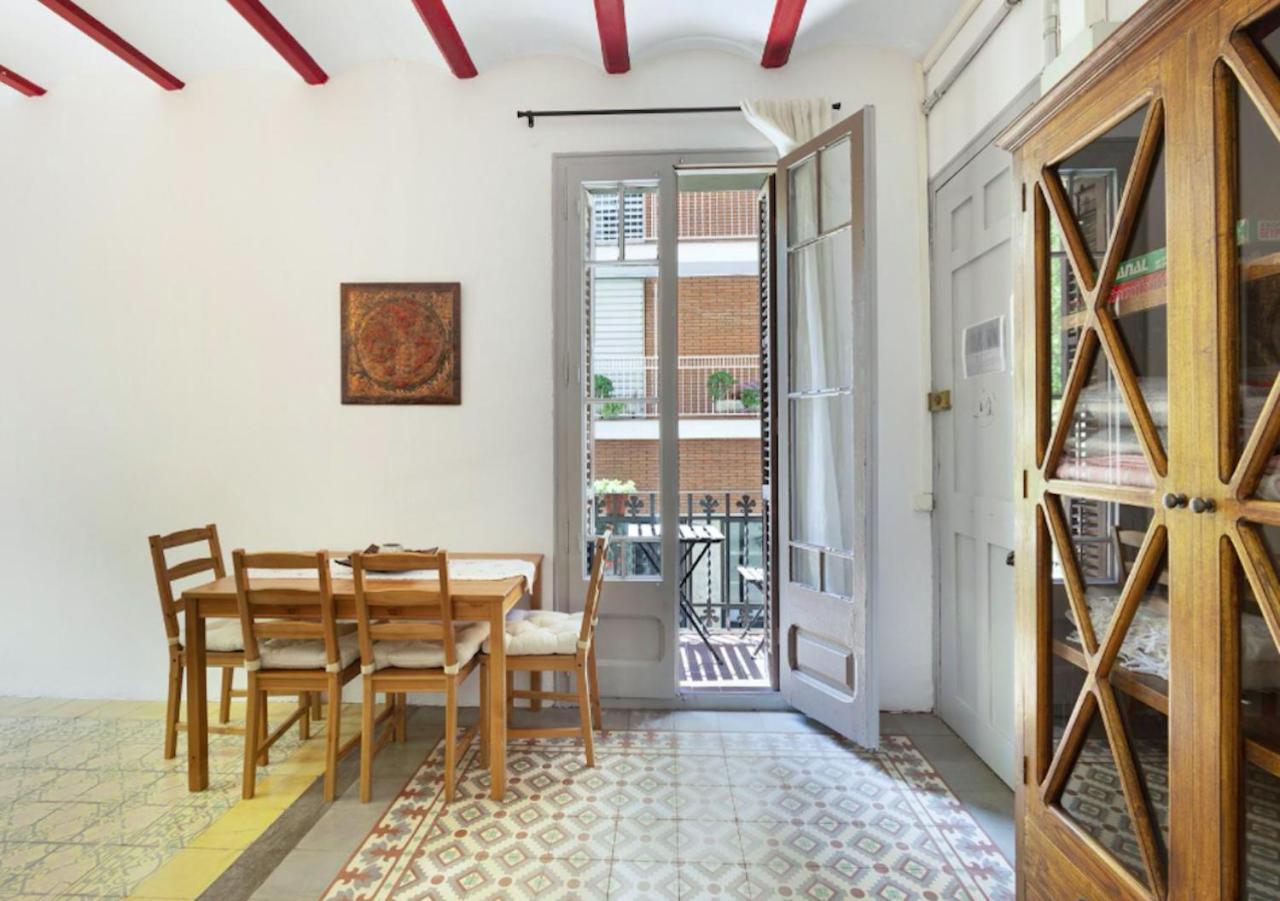 ברצלונה Great Apartment In Sagrada Familia With Balcony מראה חיצוני תמונה