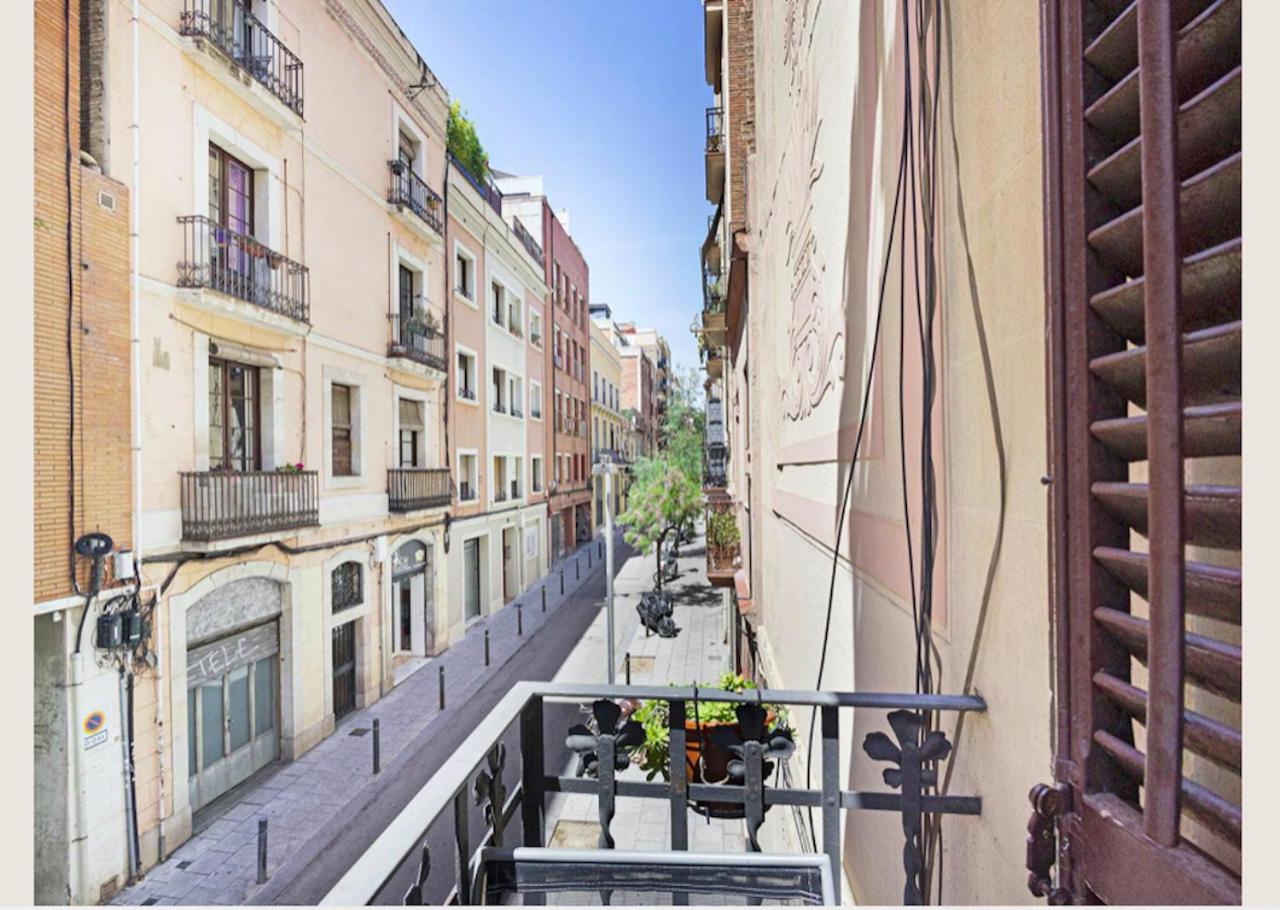 ברצלונה Great Apartment In Sagrada Familia With Balcony מראה חיצוני תמונה