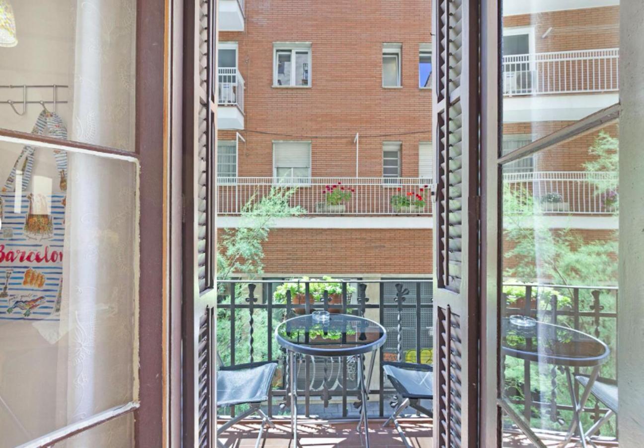 ברצלונה Great Apartment In Sagrada Familia With Balcony מראה חיצוני תמונה