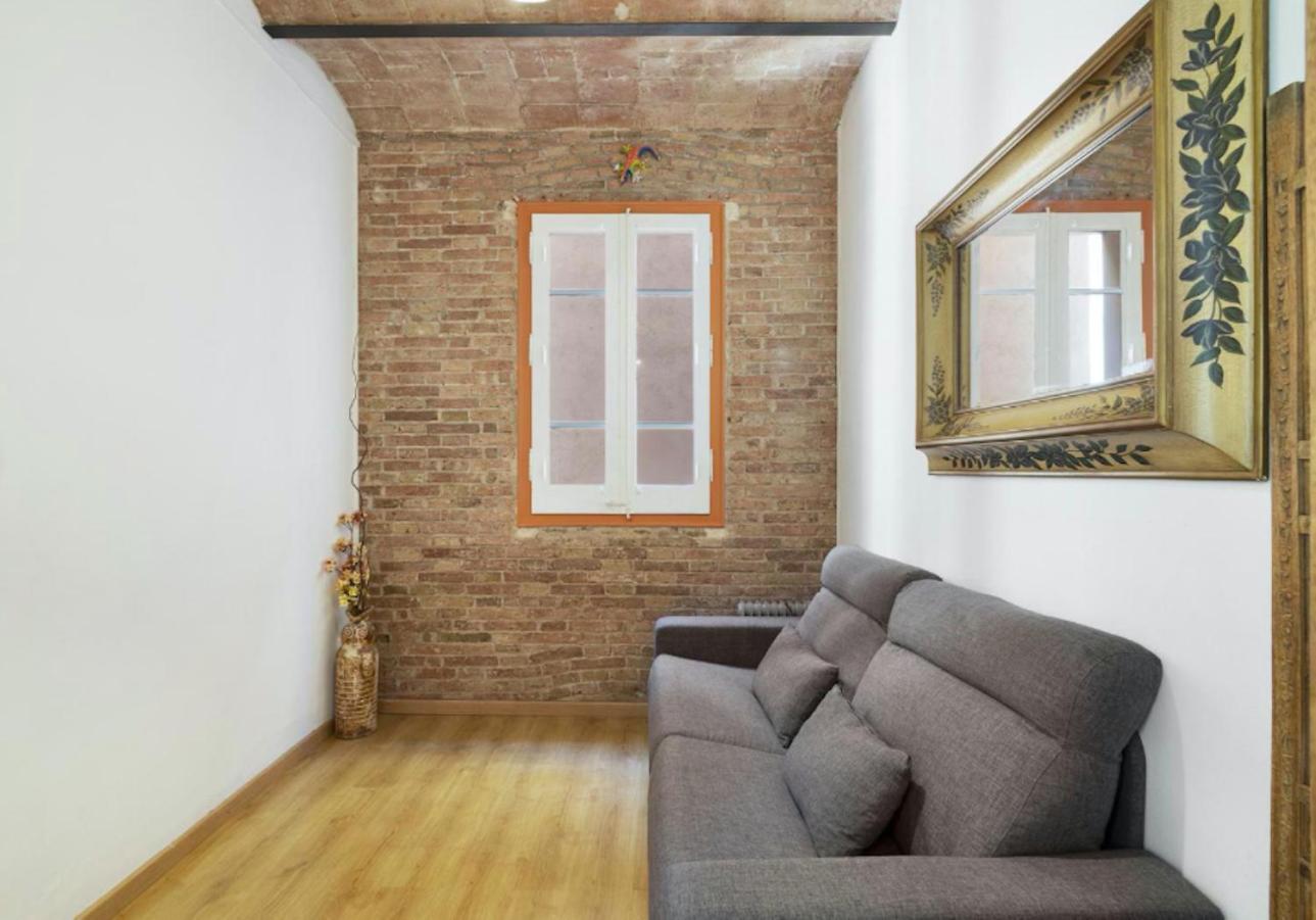 ברצלונה Great Apartment In Sagrada Familia With Balcony מראה חיצוני תמונה